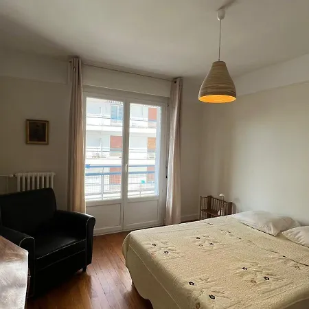 公寓 Confortable En Centre-ville D'aix-les-bains - 4 Pers, 73m², Balcons, Parking, Animaux Ok - Fr-1-555-81